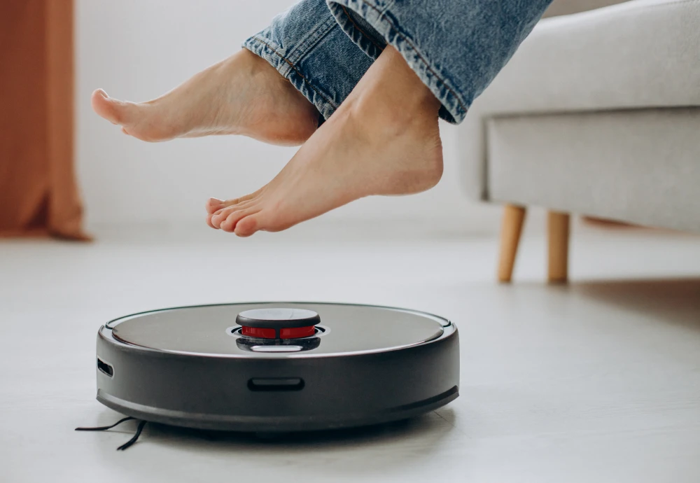 robotic vacuum cleaner with map navigation function